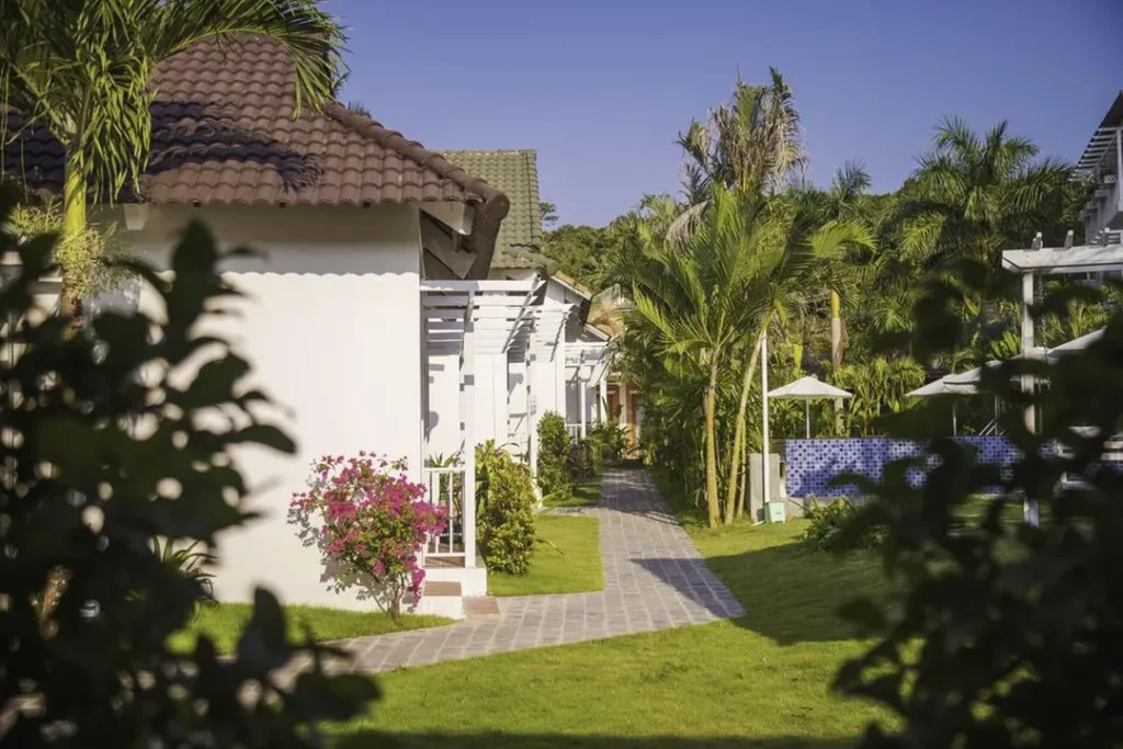 Philip Bungalow 6